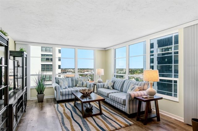 631 ALHAMBRA ROAD 801, Venice, FL 34285