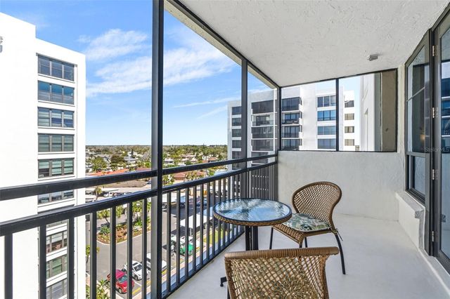 631 ALHAMBRA ROAD 801, Venice, FL 34285