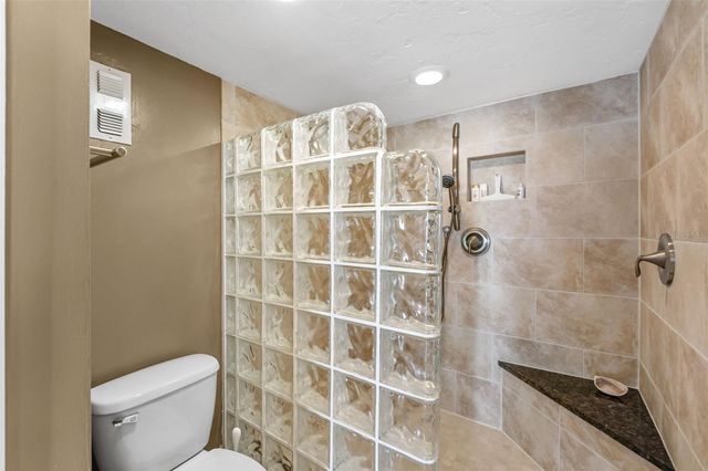 631 ALHAMBRA ROAD 801, Venice, FL 34285