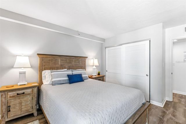 631 ALHAMBRA ROAD 801, Venice, FL 34285