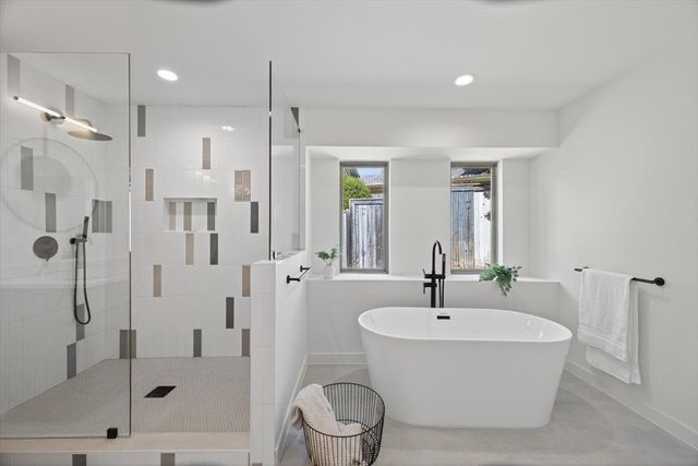 250 Oak Hill Drive, Trophy Club, TX 76262