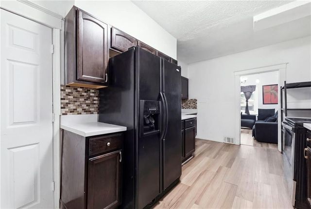 3249 Victor Street, Kansas City, MO 64128