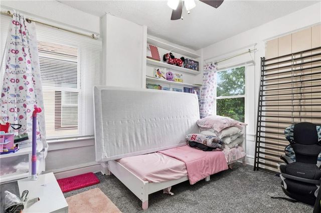 3249 Victor Street, Kansas City, MO 64128