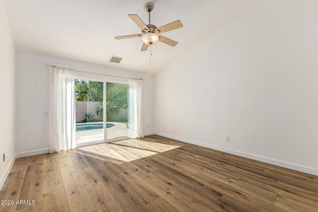 4101 E MORROW Drive, Phoenix, AZ 85050