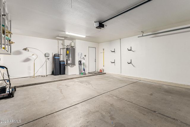 4101 E MORROW Drive, Phoenix, AZ 85050