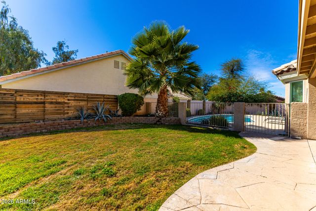 4101 E MORROW Drive, Phoenix, AZ 85050