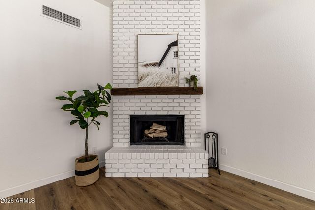 4101 E MORROW Drive, Phoenix, AZ 85050