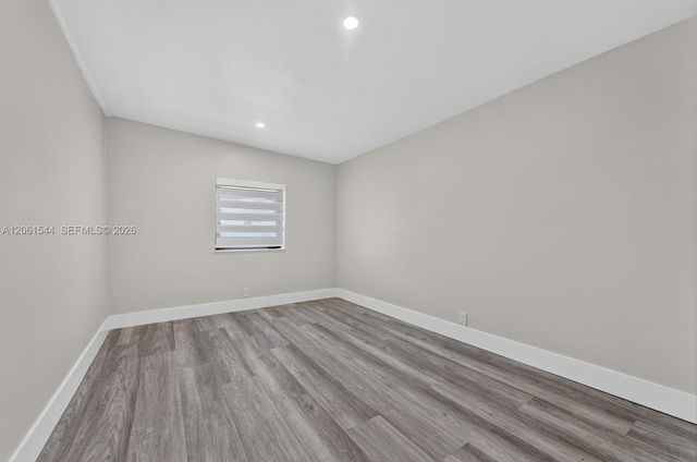 858 E 21st St, Hialeah, FL 33013