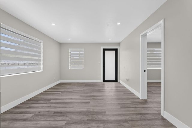 858 E 21st St, Hialeah, FL 33013