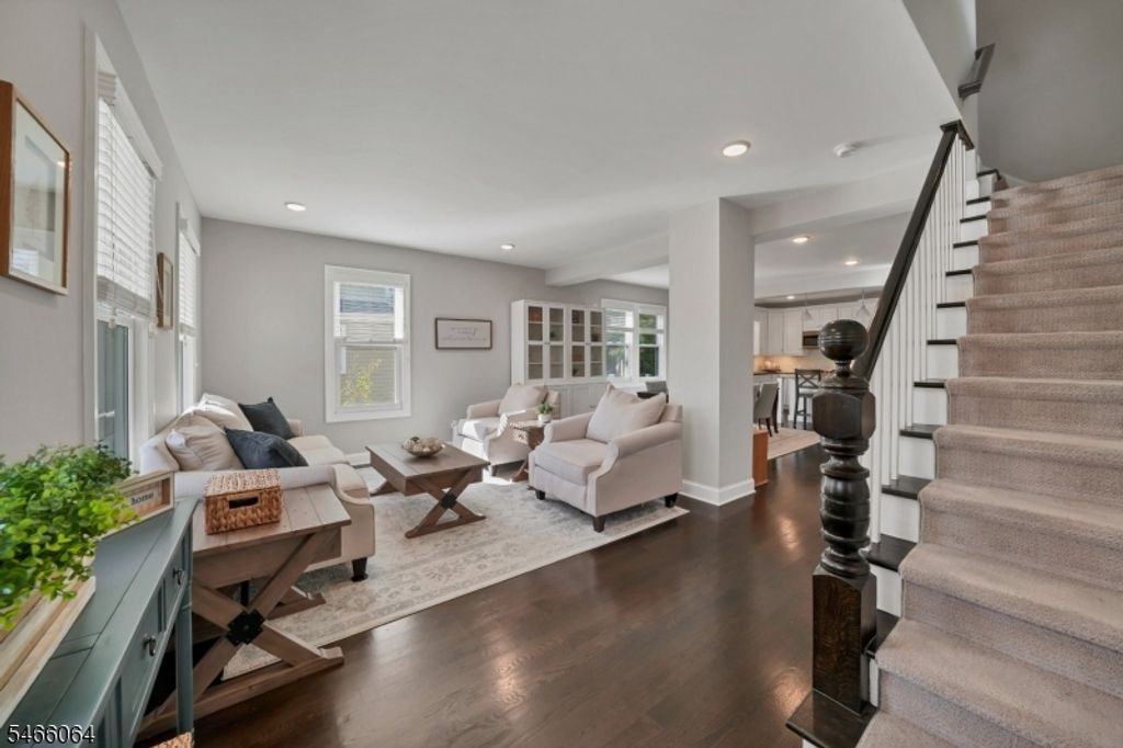 34 2 nd St, Raritan Boro, NJ 08869 — photo 3