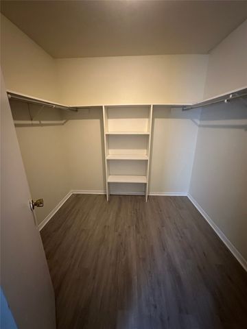 2211 S Vernon Avenue 205, Dallas, TX 75224