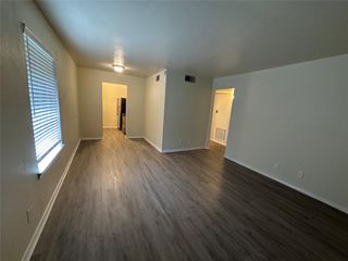 2211 S Vernon Avenue 205, Dallas, TX 75224