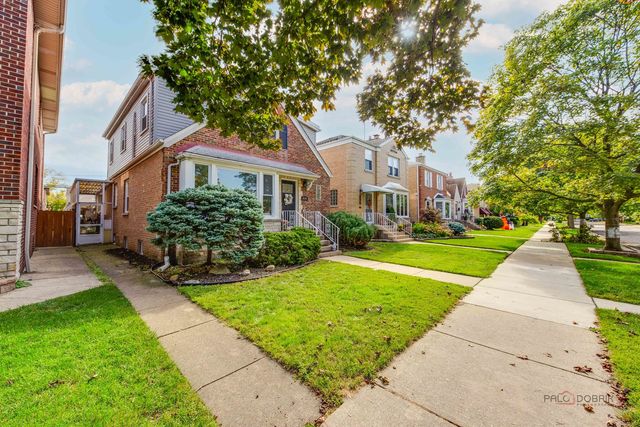 6149 N Karlov Avenue, Chicago, IL 60646