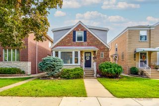 6149 N Karlov Avenue, Chicago, IL 60646