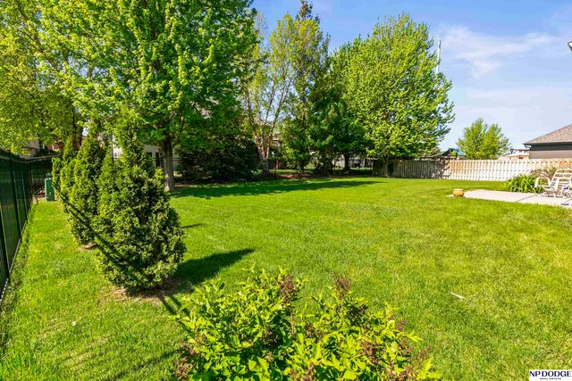 17807 Grenelefe Avenue, Omaha, NE 68136