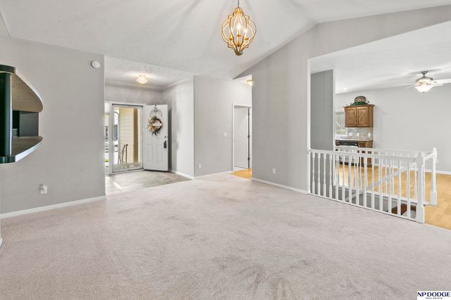 17807 Grenelefe Avenue, Omaha, NE 68136