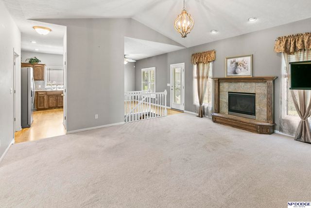 17807 Grenelefe Avenue, Omaha, NE 68136