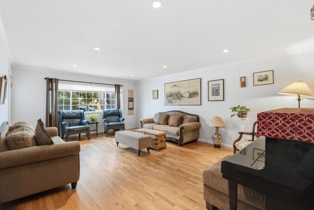 273 Cosky Drive, Marina, CA 93933