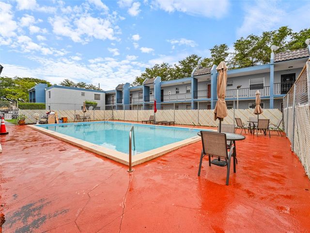 3001 SW 2nd St 209C, Miami, FL 33135