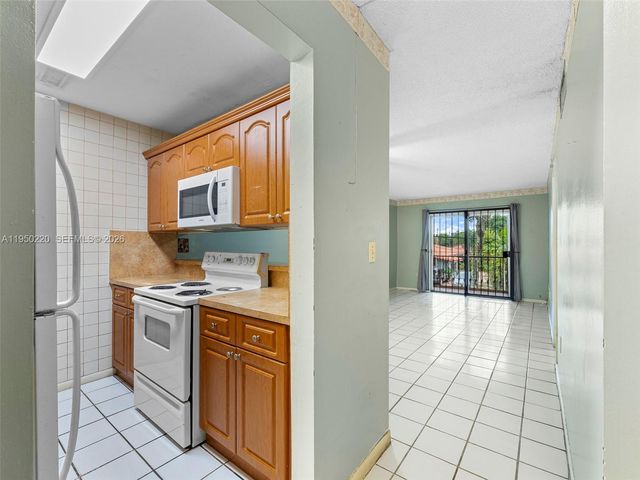 3001 SW 2nd St 209C, Miami, FL 33135