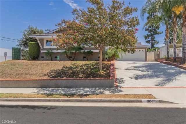 904 Beech Hill, Hacienda Heights, CA 91745