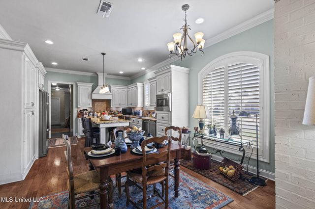 600 Bauxite Cove, Brandon, MS 39047