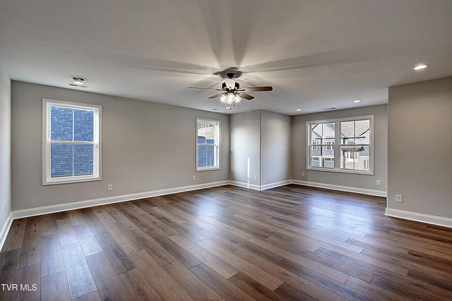 613 Cherry Marie Drive, Jonesborough, TN 37659