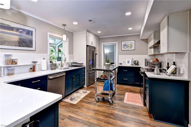 100 Davids WAY, Yorktown, VA 23692