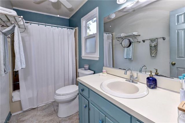 100 Davids WAY, Yorktown, VA 23692