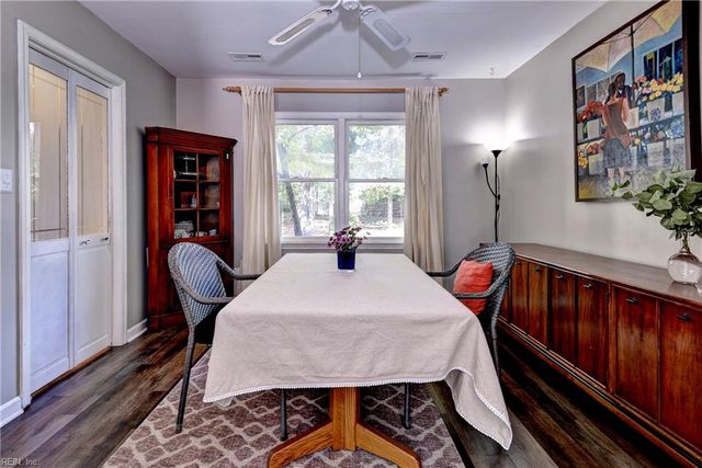 100 Davids WAY, Yorktown, VA 23692