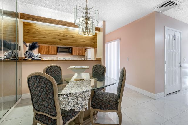 2205 22nd Lane, Greenacres, FL 33463