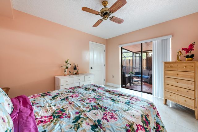 2205 22nd Lane, Greenacres, FL 33463