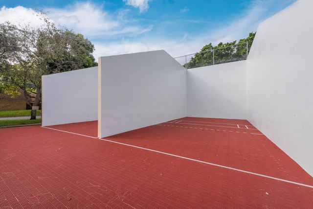 2205 22nd Lane, Greenacres, FL 33463