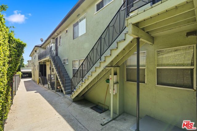1818 N Kingsley Drive 16, Los Angeles, CA 90027