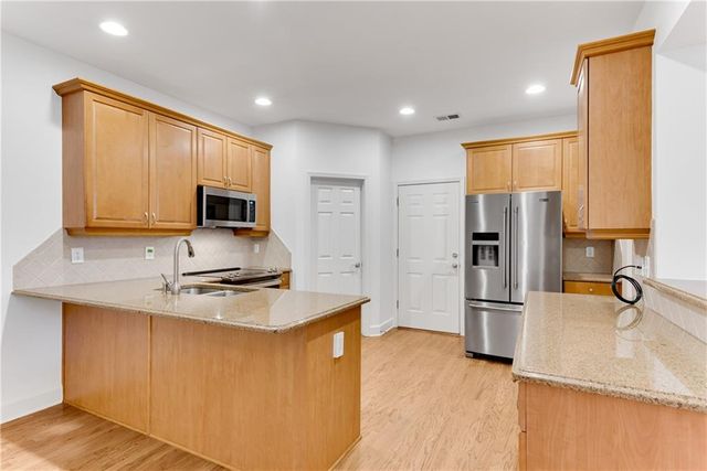 2028 Macland Square Drive 4, Marietta, GA 30064