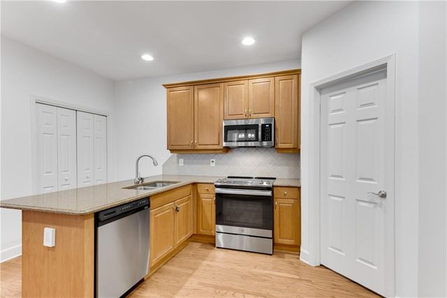 2028 Macland Square Drive 4, Marietta, GA 30064