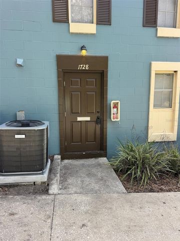 1728-1728 NE 3RD STREET, Ocala, FL 34470