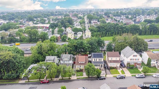 131 W 4th Street, Clifton, NJ 07011
