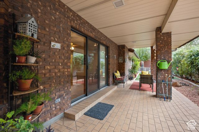 1430 NAVAJO DR, St. George, UT 84790