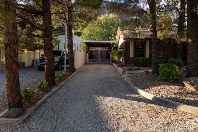 1430 NAVAJO DR, St. George, UT 84790