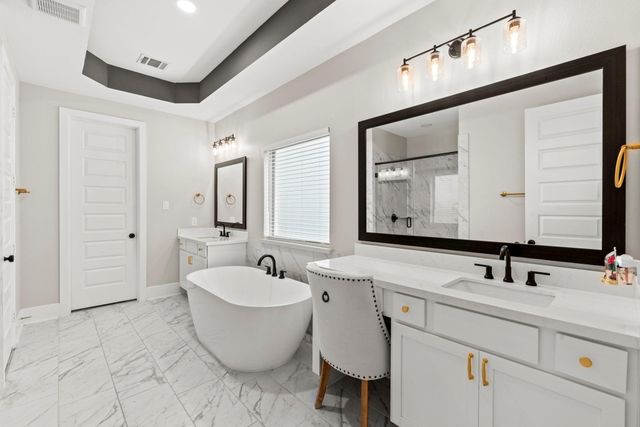 2122 Lierna Drive, Texas City, TX 77568