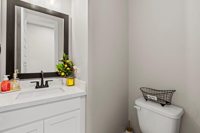 2122 Lierna Drive, Texas City, TX 77568