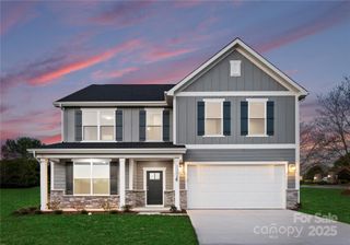 1305 39th Avenue Place NE, Hickory, NC 28601