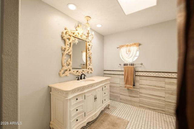 1218 E VILLA RITA Drive, Phoenix, AZ 85022