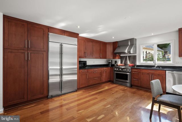 3110 FAYETTE RD, Kensington, MD 20895