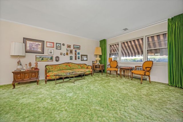 1954 Brook Park Drive, Merrick, NY 11566