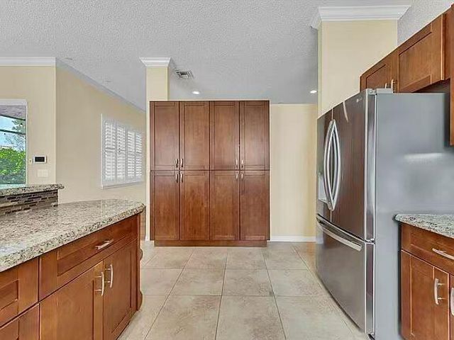 5877 NW 73rd Court, Parkland, FL 33067