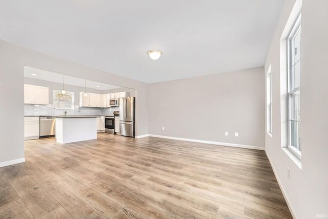 23179 Rumford Drive, South Bend, IN 46628