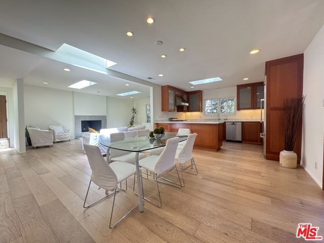 7586 Woodrow Wilson Drive, Los Angeles, CA 90046