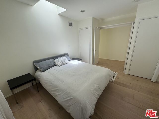 7586 Woodrow Wilson Drive, Los Angeles, CA 90046